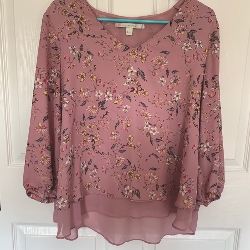 Lauren Conrad Purple Floral Lace Back Blouse